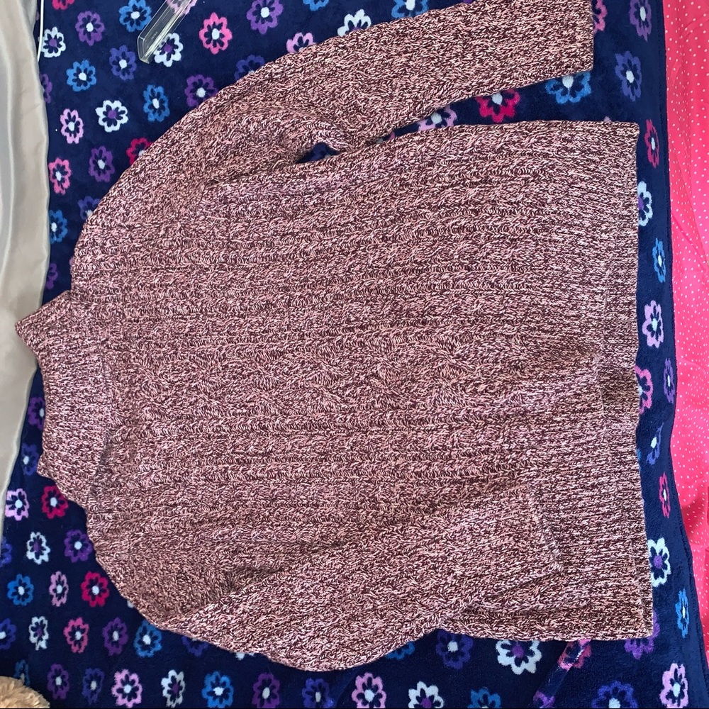 Turtle neck sweater